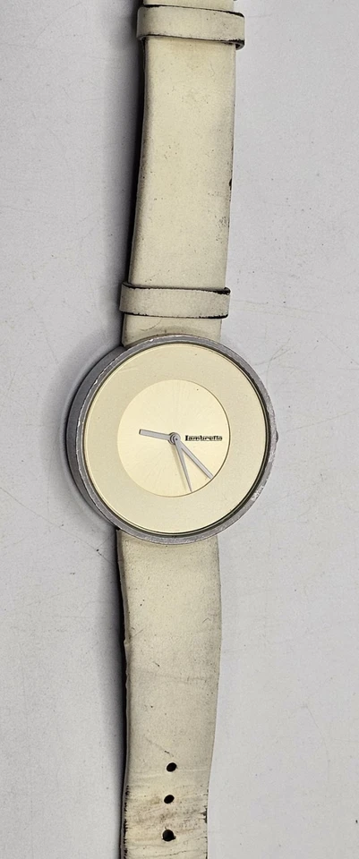 Lambretta Cielo Scooter Watch Beige Leather Strap Japan Movt Stainless Steel - Image 3 of 3