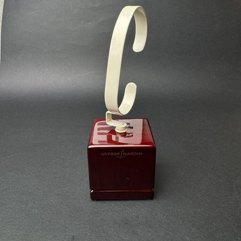 ULYSSE NARDIN часы стойка дисплей дилер дисплей подарок для ваших часов - Изображение 2 из 4