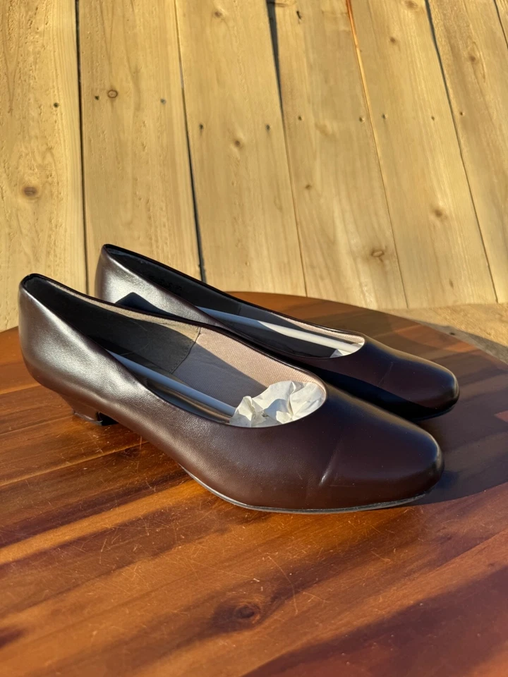 Zapato de vestir ancho estilo suave para mujer charol ángel tacón marrón mocasín talla 11 Foto 2 de 4