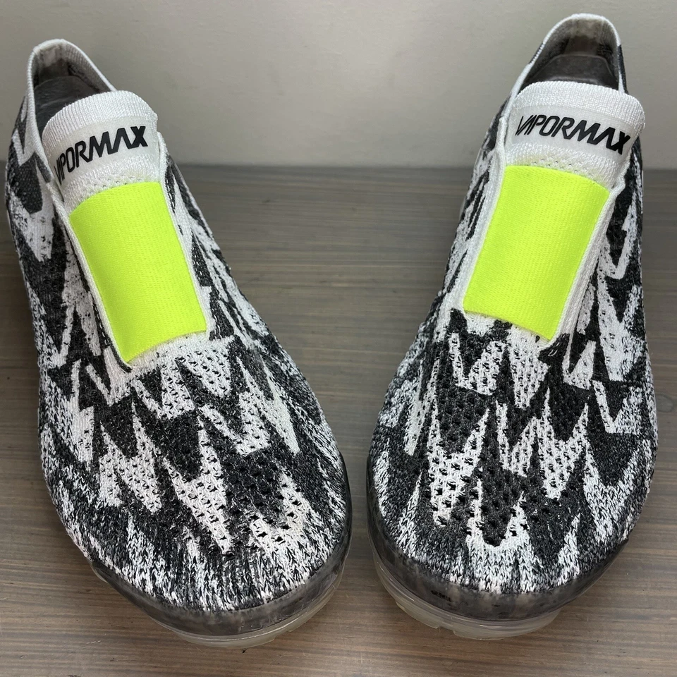 Nike Air Vapormax Flyknit Moc 2 Acrónimo talla 4 Blanco Hueso Claro Volt AQ0996-001 Foto 2 de 4