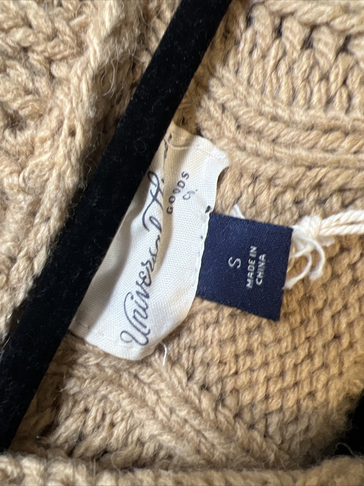 Universal Threads Women's Open Cardigan Sweater T… - image 6