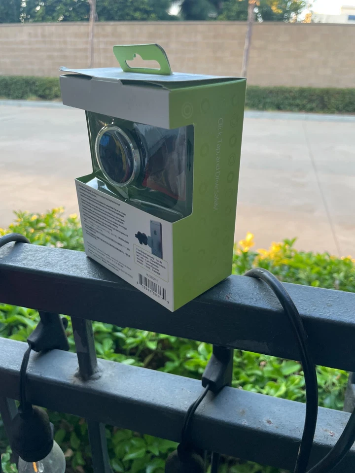 Soporte magnético de ventilación de aire iOttie ITAP - Soporte universal para teléfono automóvil Foto 2 de 3