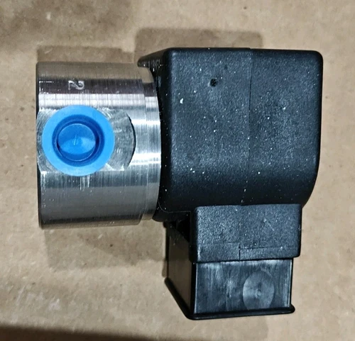 PARKER 71215sn2mn00n0d1d1P3 VALVE