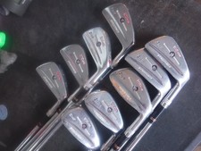 Wilson Staff Button back iron set 2-pw Reg