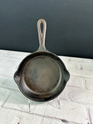 VTG Griswold Cast Iron Skillet Frying Pan No. 3 Small Block Logo Erie, PA 709