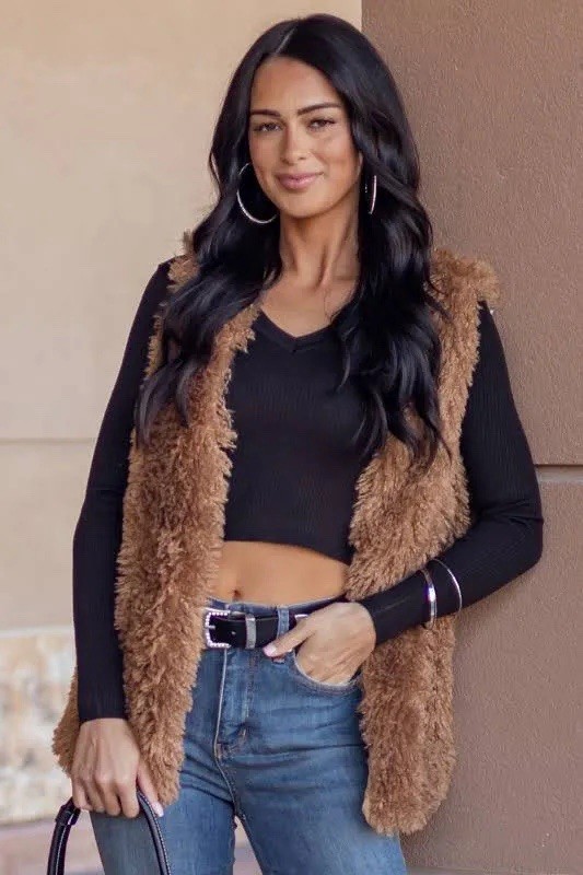 Boutique Women’s Faux Fur Sherpa Vest Brown Plush Lined Open Front Size Small
