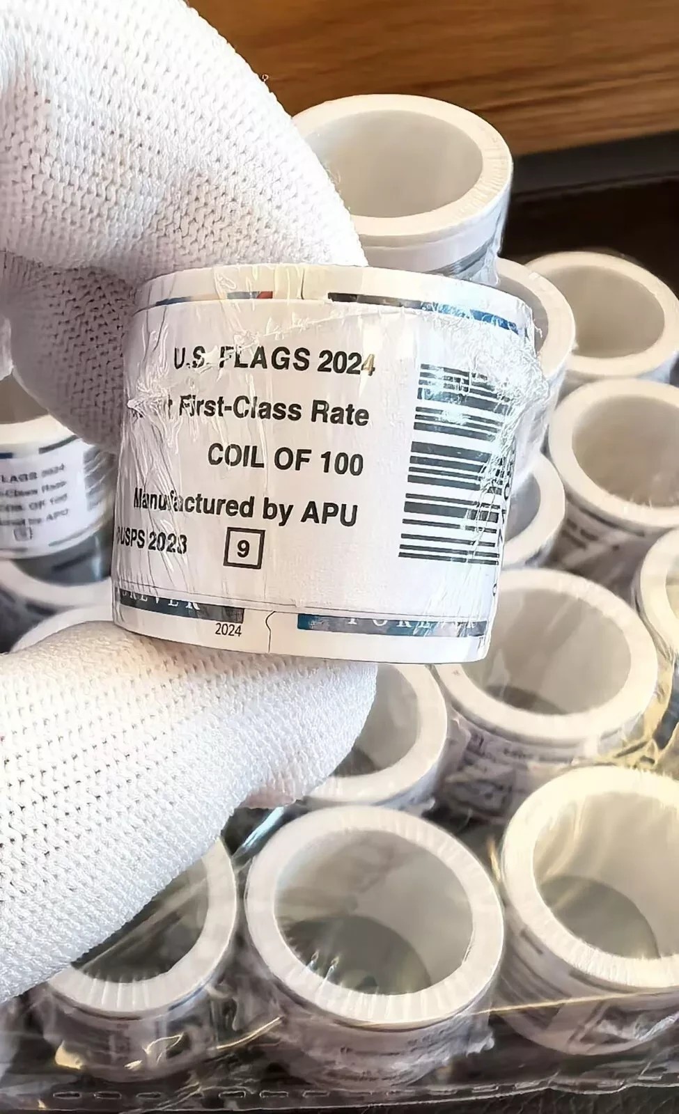 Class 1 rolls of 100 USPS - Postage Free Ship!!-100 PCS-New sealed