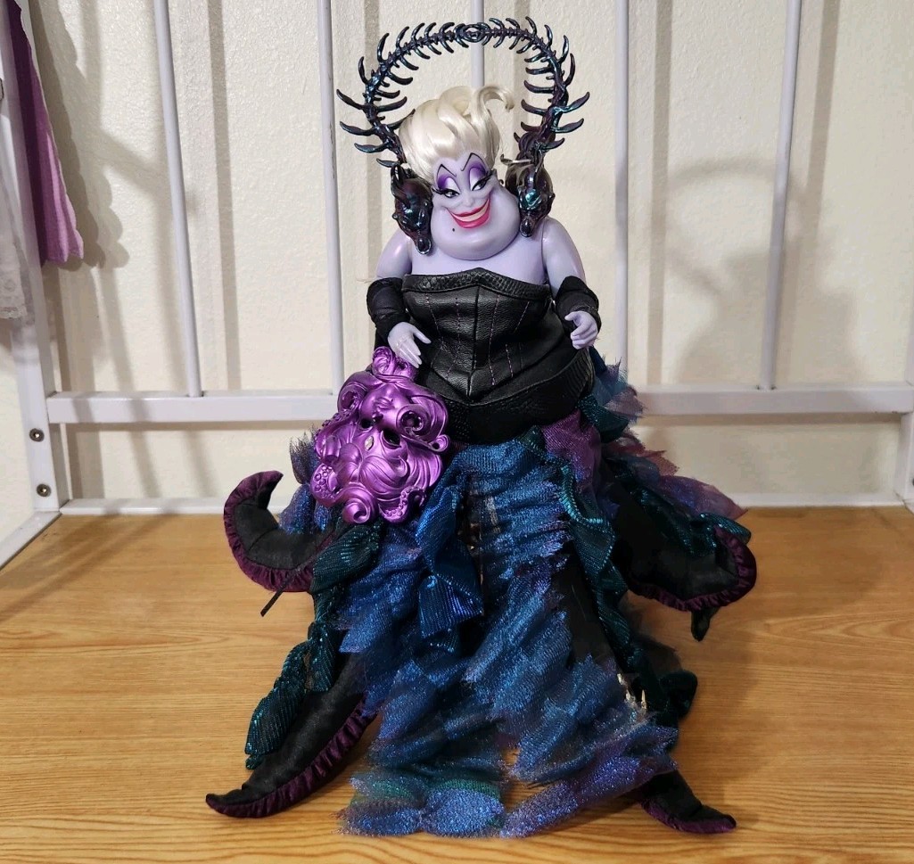 URSULA DESIGNER DOLL COLLECTION MIDNIGHT MASQUERADE NO BOX