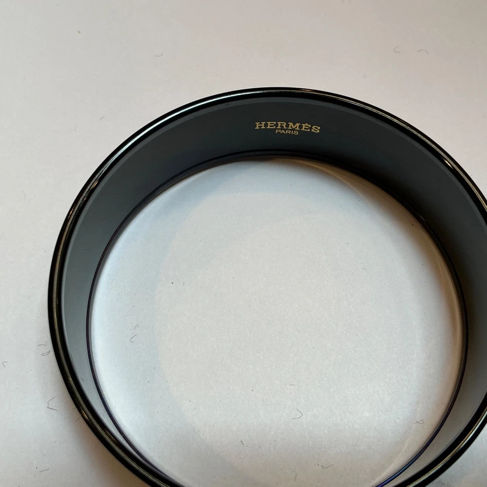 Brazalete ancho HERMES esmalte PM 65 borde PVD negro, púrpura, negro, blanco Foto 4 de 4