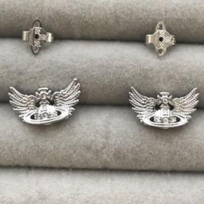 Vivienne Westwood Earrings Pierced silver 1.7 x 0.7cm NO BOX