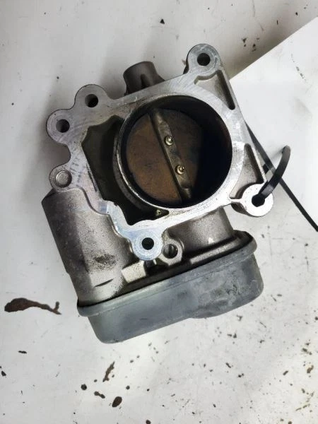 2002 - 2007 年,Saturn VUE 节气门阀体组件,FWD,2.2L,PN - 12568796  — 第 2/4 张图片