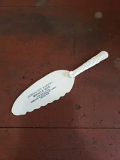 VTG Advertising Plastic Cake Server JOHNSON'S BAKERY - MIRACLE MILE LOS ANGELES