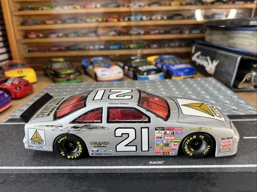 CITGO 1/24 ACTION DIECAST NASCAR MICHAEL WALTRIP STAR TREK FIRST CONTACT