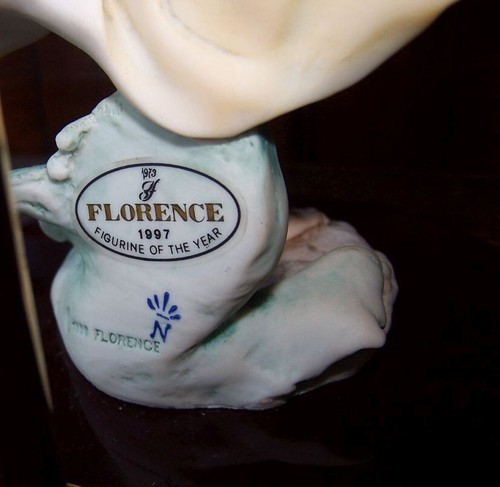 Capodimonte Guiseppe Armani April Lamp Florence Figure Of The Year 1997 Rare - Picture 18 of 22