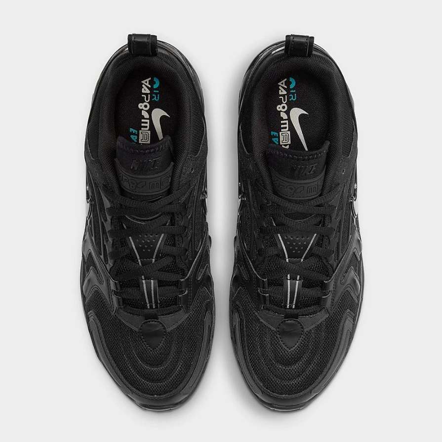 triple black vapormax evo