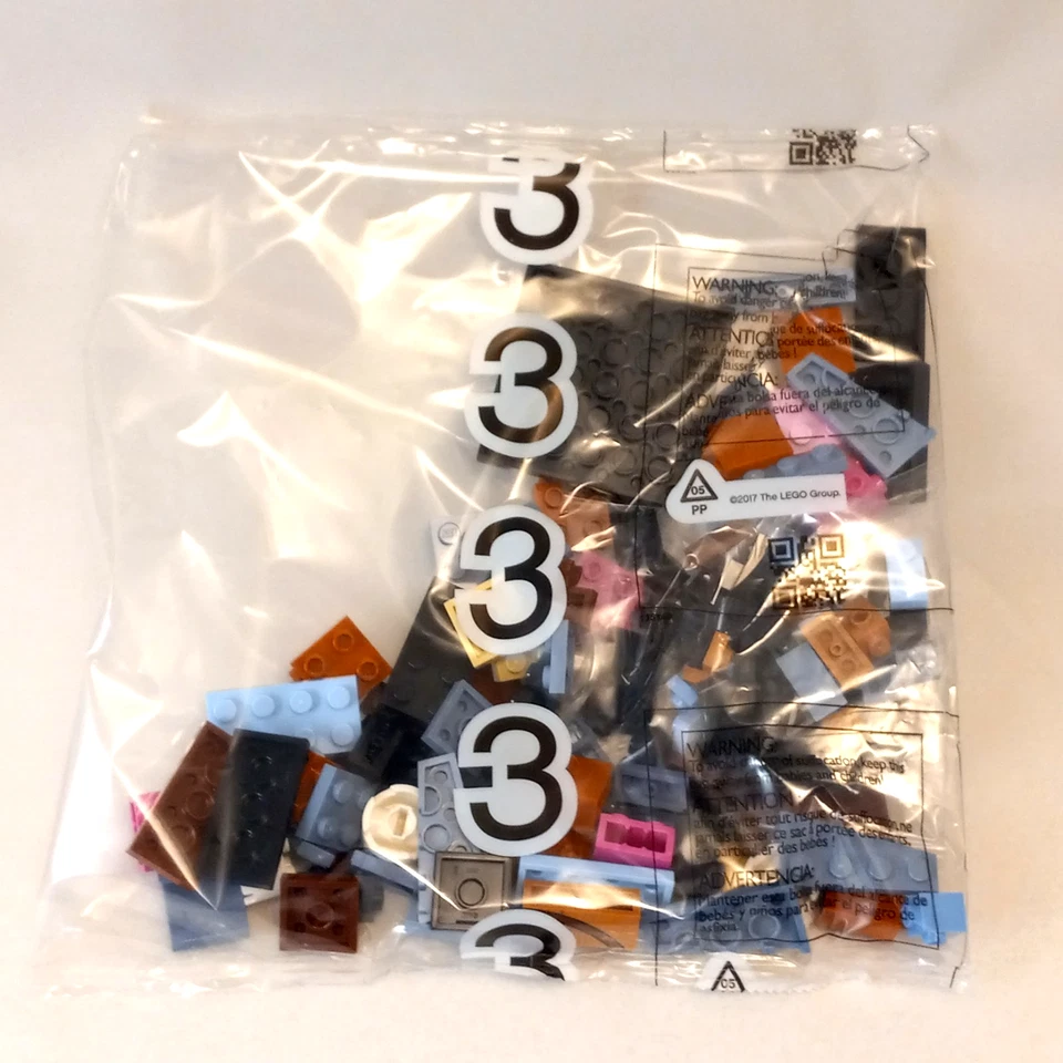 LEGO Star Wars BRICKHEADZ Lando Calrissian Brickhead from Endor Heroes set 40623 - Image 3 of 4