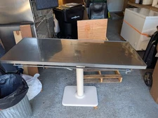 Stainless Steel Veterinary Exam / Surgery Table