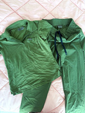 FIGS Women s Scrub Set S Green Solid Knit Polyester Top Pants