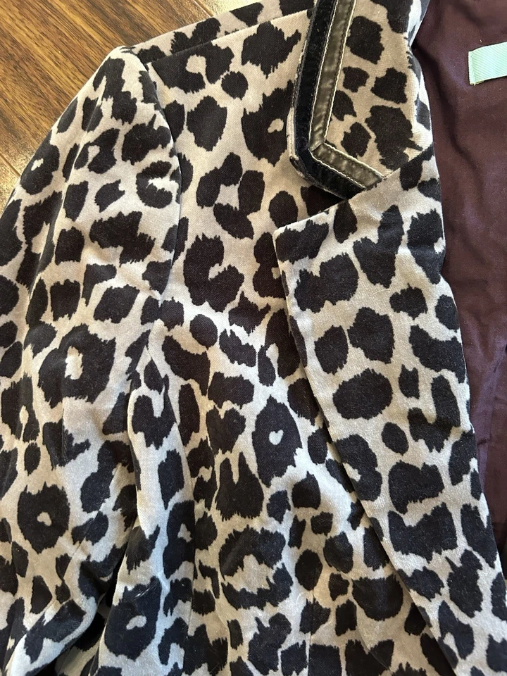 Chaqueta de Terciopelo Boden Estampado de Leopardo EE. UU. Talla 8 SUNTUOSA Y SENSUAL USADA EN EXCELENTE ESTADO Toda Temporada Foto 4 de 4