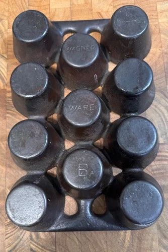Vintage Cast Iron Wagner Ware B a Muffin Pan 11 Cup Seasoned