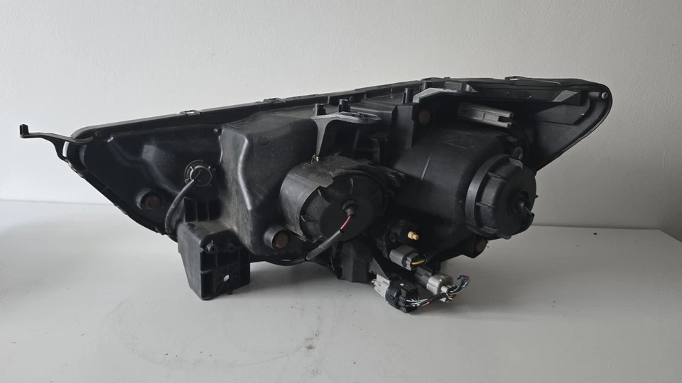 mitsubishi ASX 2010-2015 Headlight Driver side - Image 3 of 4