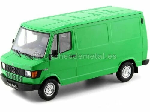 Modellini statici furgoni Scala 1:18 per Mercedes