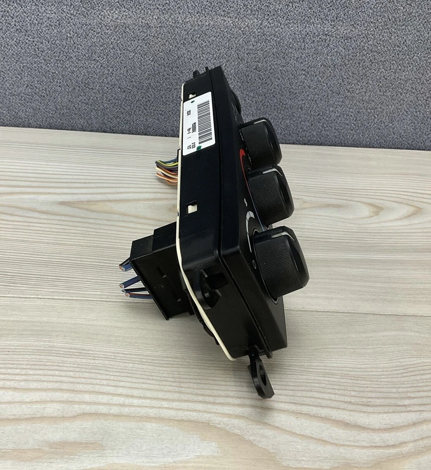🔹2005-2007 Dodge Dakota calefacción aire acondicionado control de temperatura/clima. OEM. P55056568AE Foto 3 de 4
