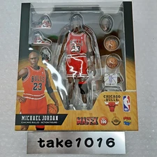 MEDICOM TOY MAFEX No.100 Michael Jordan Chicago Bulls Figure - New, Japan NBA
