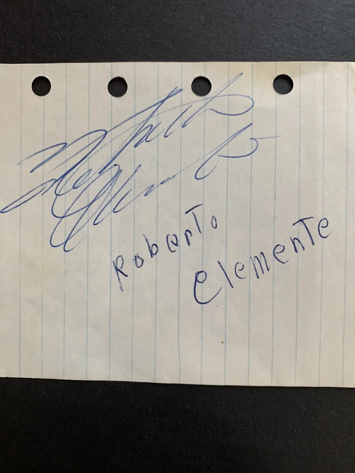 ROBERTO CLEMENTE (d.1972) Signed Autograph On 3x4 Paper From 1971 JSA LETTER - Image 2 of 4