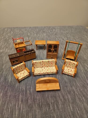 1986 Bandai Maple Town Story Couch Calico Critters Dollhouse Vintage 9 Pcs - Picture 1 of 13