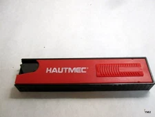 Pack of 30 HAUTMEC Utility Knife Ultra Sharp Snap Off Replacement Blade SK2H-0.7