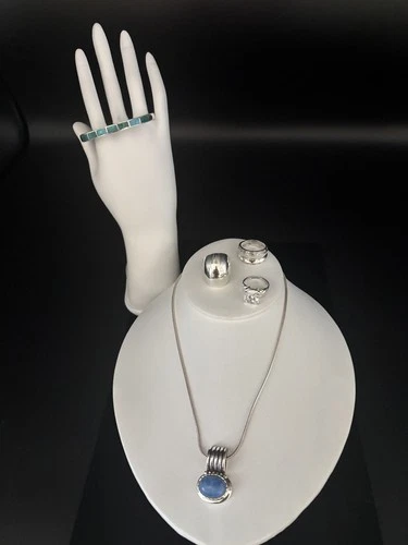 Group of 5 Vintage Sterling Silver 3 Rings, 1 Bracelet, 1 Necklace 59.3 grams