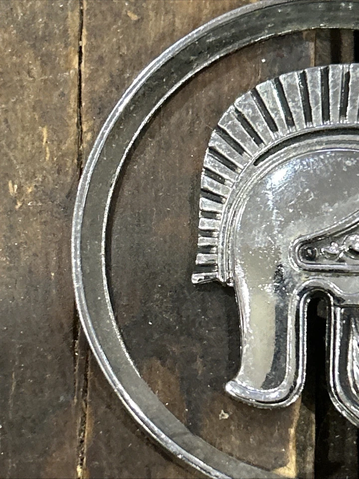 Panel de vela de techo Buick Centurion 1971-73 vintage logotipo emblema borde cromado Foto 3 de 4