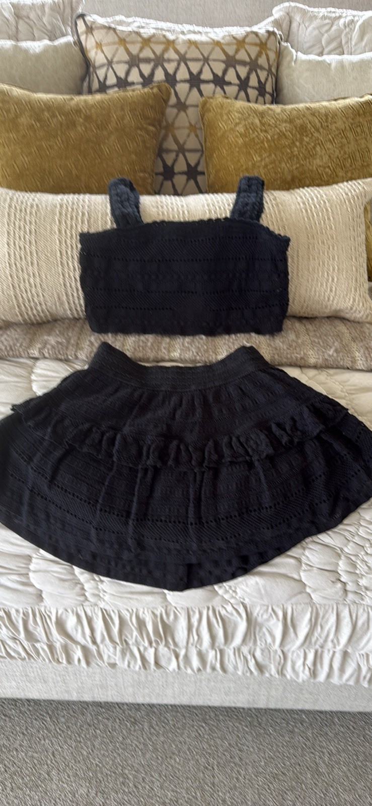 Aerie Ladies Medium Black Skirt And Matching Top