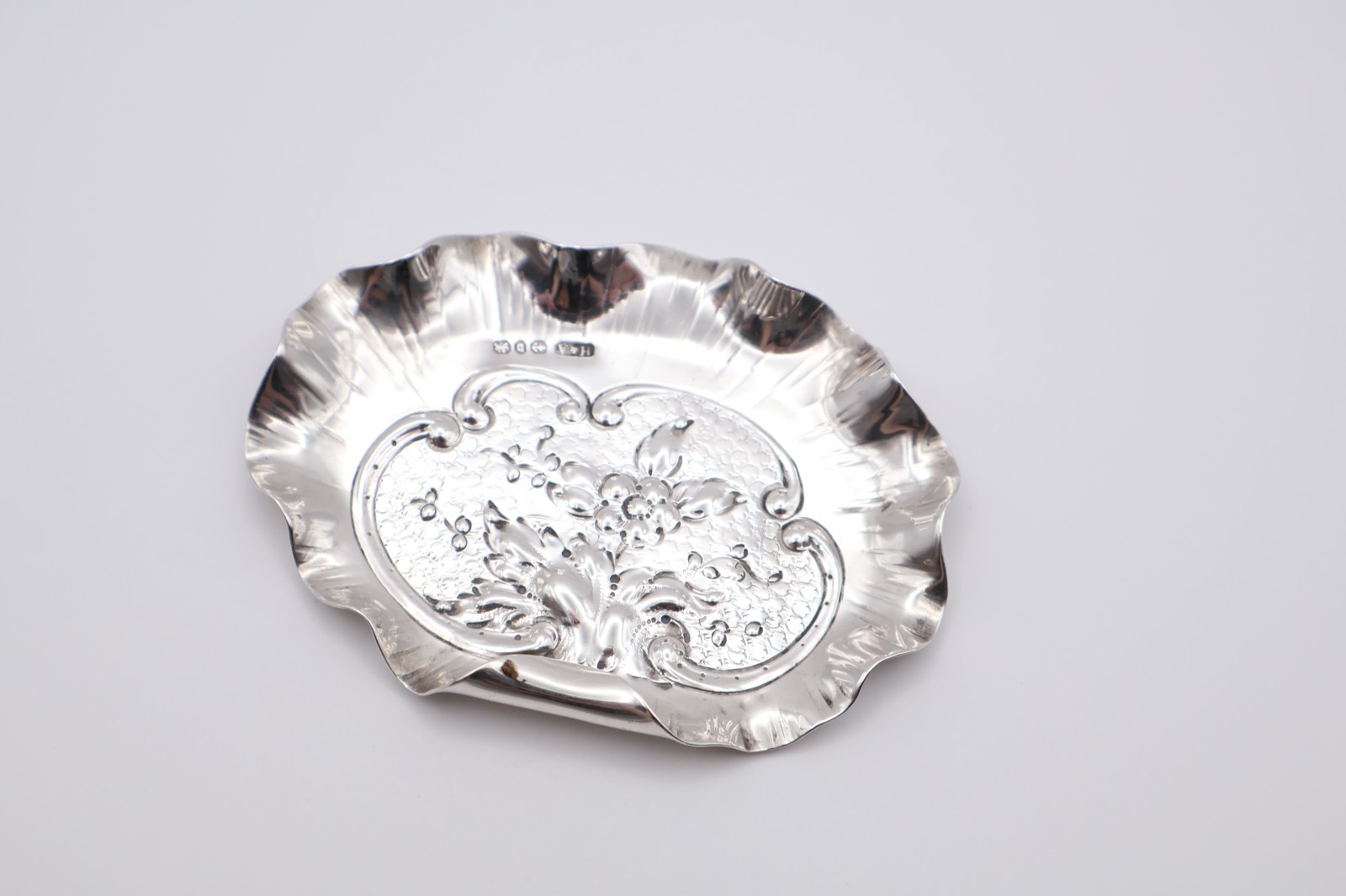 Lovely Antique Victorian Solid Silver Trinket Dish Hallmarked Birmingham 1876