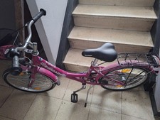 Zündapp: Mädchen-Fahrrad mit Blumen (26 Zoll)