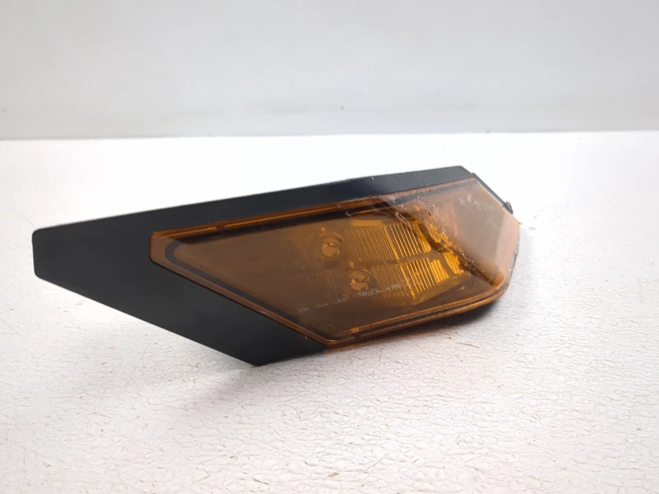 14-20 Polaris Slingshot SL Front Right Turn Signal Flasher Indicator Light - Image 3 of 4