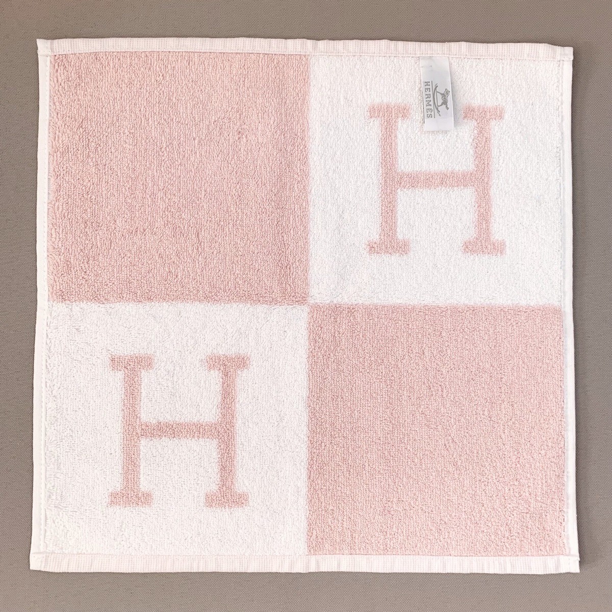 New Hermès Avalon Baby Pink Hand Towel | eBay