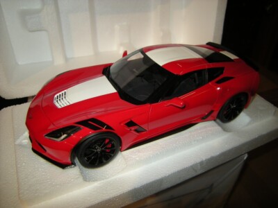 1:18 Autoart Chevrolet Corvette Grand Sport red/white Stripes in OVP Limited