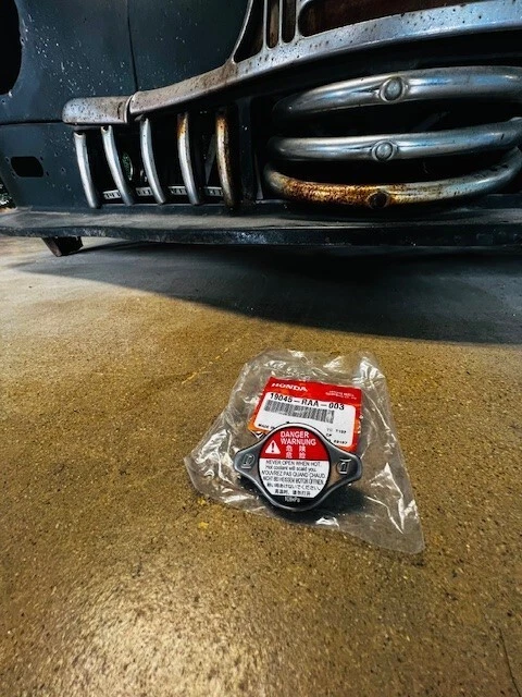 (1) Genuine Honda Acura Radiator Cap (Denso) 19045-RAA-003 - Image 2 of 3
