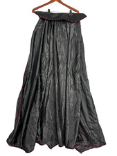 Spirit Halloween Adult Black Burgundy Trim Cape Cloak Size L 48" Vampire Costume