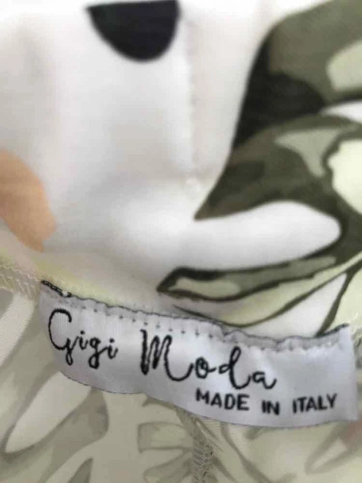 Pre-Owned Gigi Moda White Size One Size Pull On Pants - Image 3 of 3