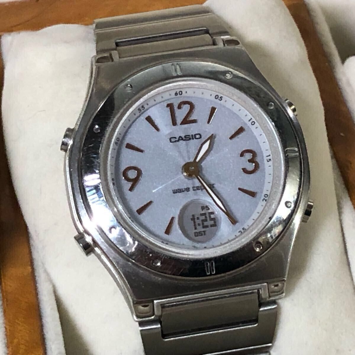 CASIO LWA-M140 waveceptor multiband5 TOUGHSOLAR C… - image 1