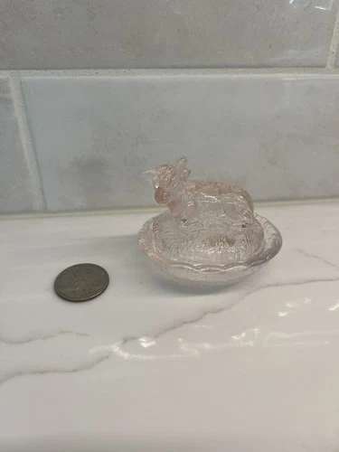 Mini Pink Glass Cow On Nest 21/2" x 1 3/4" Salt  Cellar Bowl Dish Depression