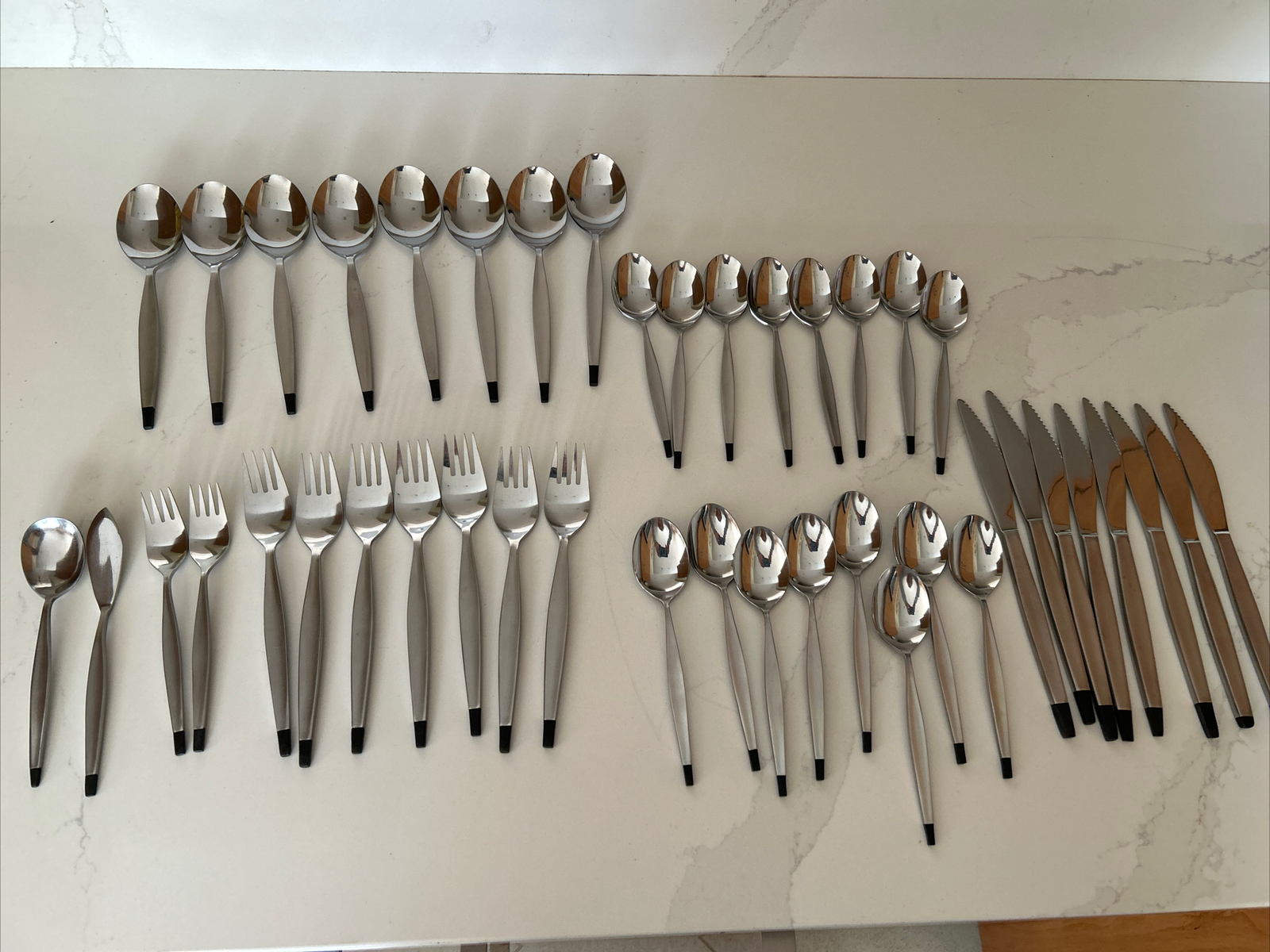 VINTAGE MCM 42 PIECE BLACK TIP WASHINGTON FORGE FLATWARE