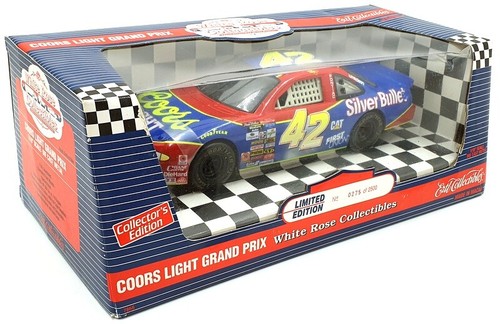 Ertl 1/18 Scale Diecast 7866 - Pontiac Cools Light Grand Prix #42 Blue/Red - Picture 5 of 5
