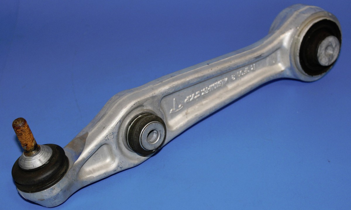 テスラ flk042117 2018 Tesla Model S Front Suspension AFT Link 1027351-00-C