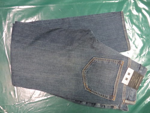 BANANA REPUBLIC SLIM STRAIGHT FIT RAPID 