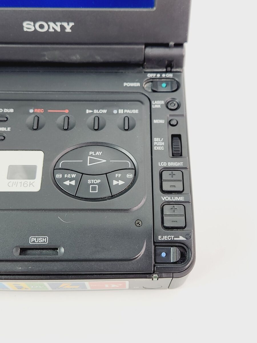 Sony GV-D900 Mini DV Digital Video Cassette Walkman No Sony GV-D900 Mini DV Digital Video Cassette Walkman No
