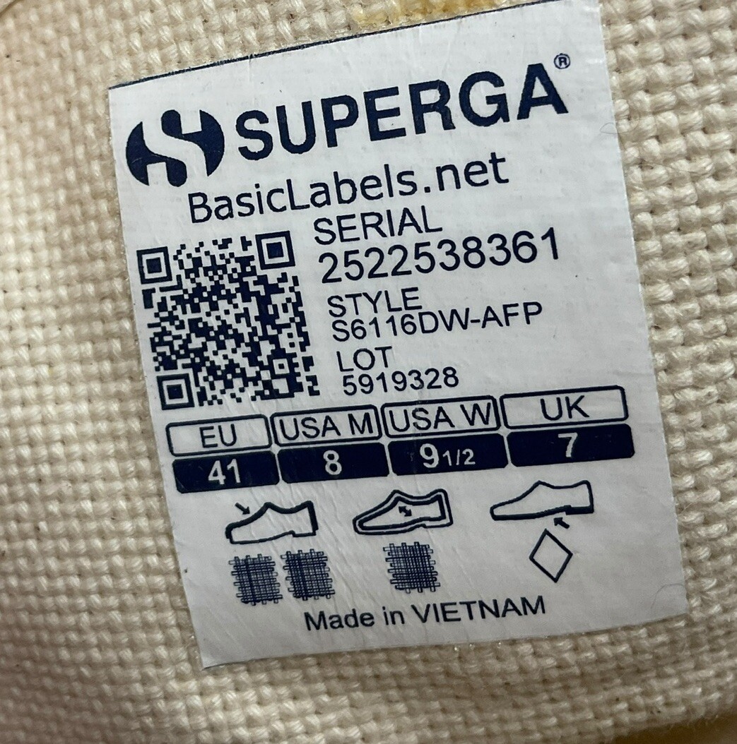 Foto 12 di 15